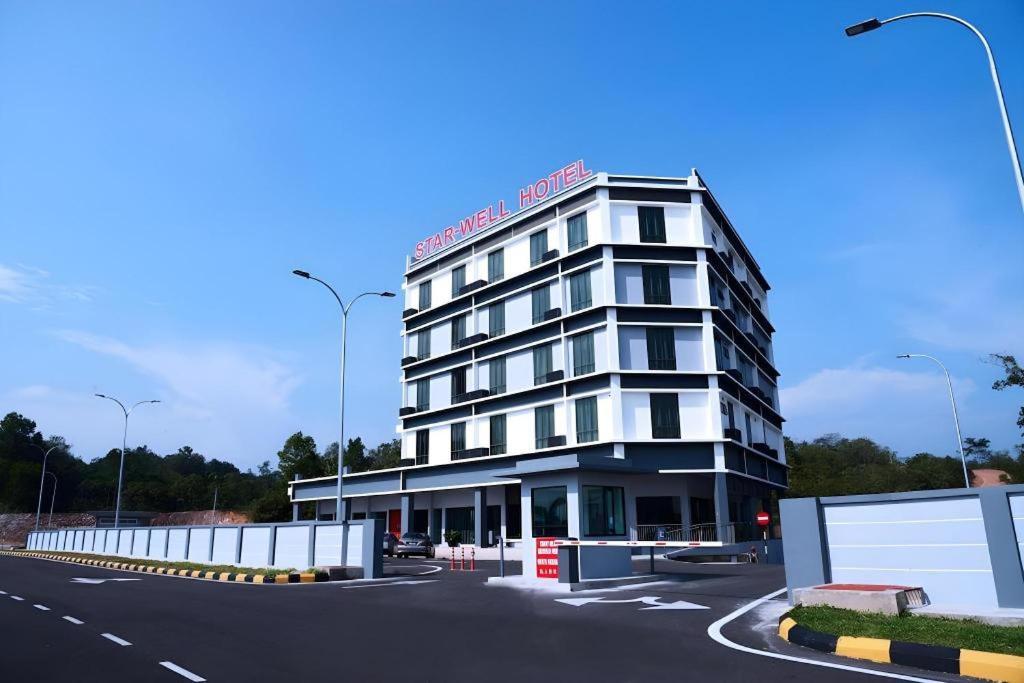 Star-Well Hotel Kuala Lipis Eksteriør billede
